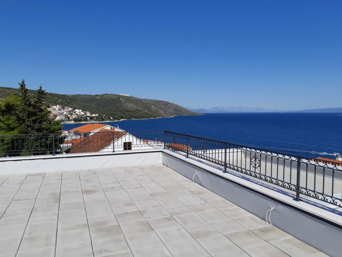 Apartment Lizzi. Trogir Exteriör bild