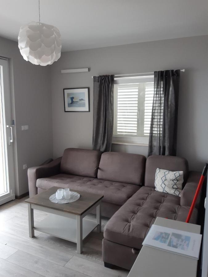 Apartment Lizzi. Trogir Exteriör bild
