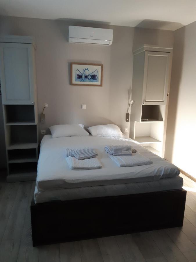 Apartment Lizzi. Trogir Exteriör bild